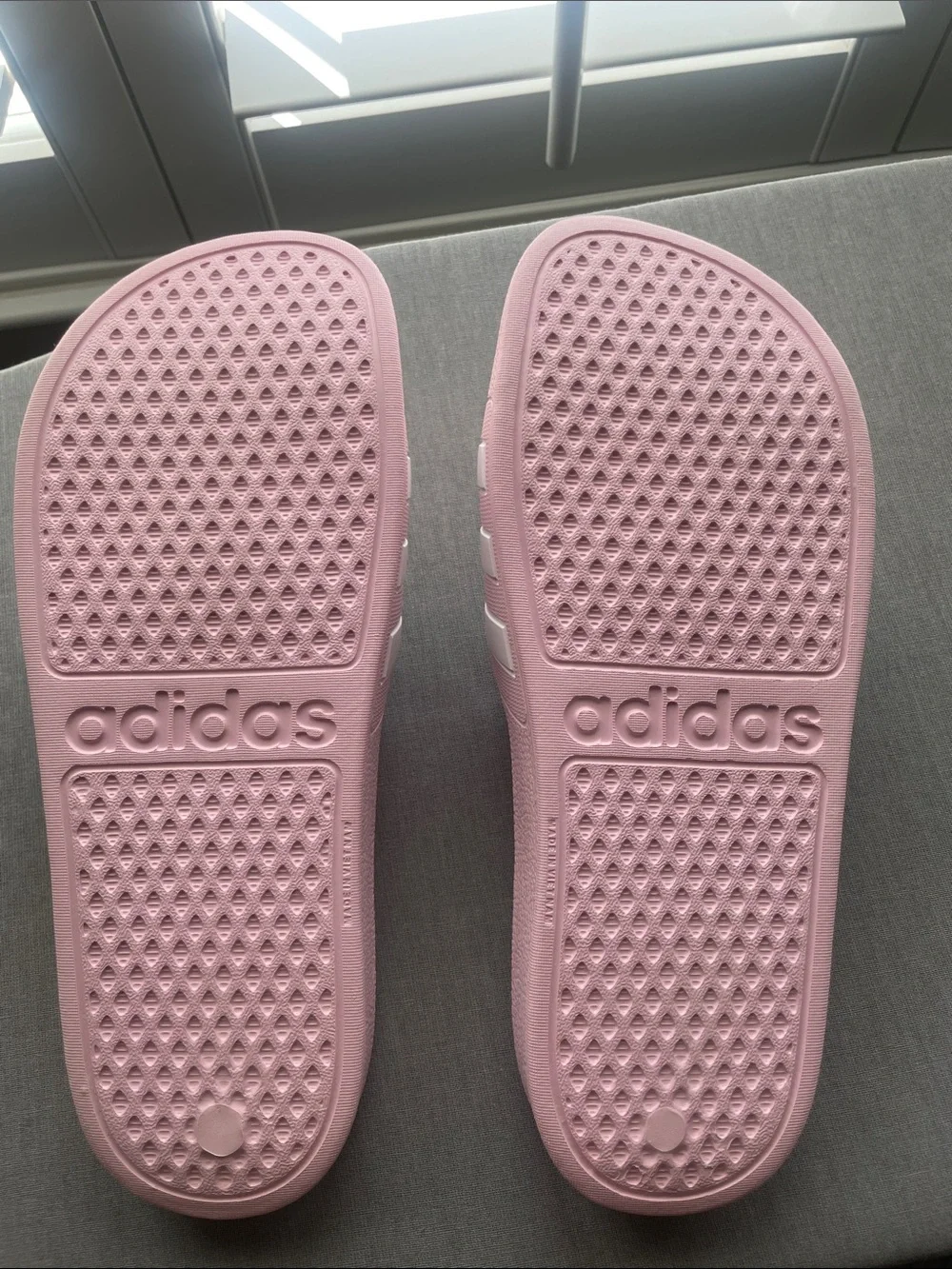 adidas Kid’s Pink Slide Sandals with White Stripes Size 6 Kids